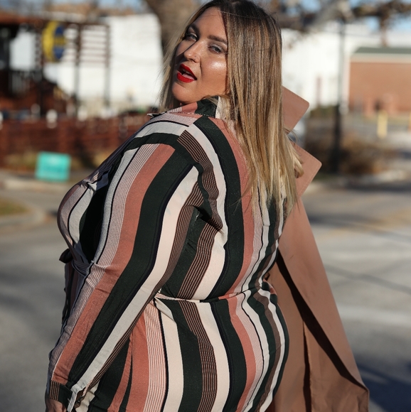 Stripe Me Down in this Plus Size Striped button down dress, Fall Fashion - Picture 8 of 8